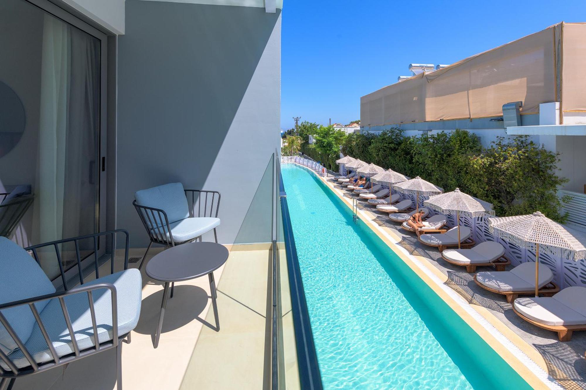 Oceanis Park Hotel 4*