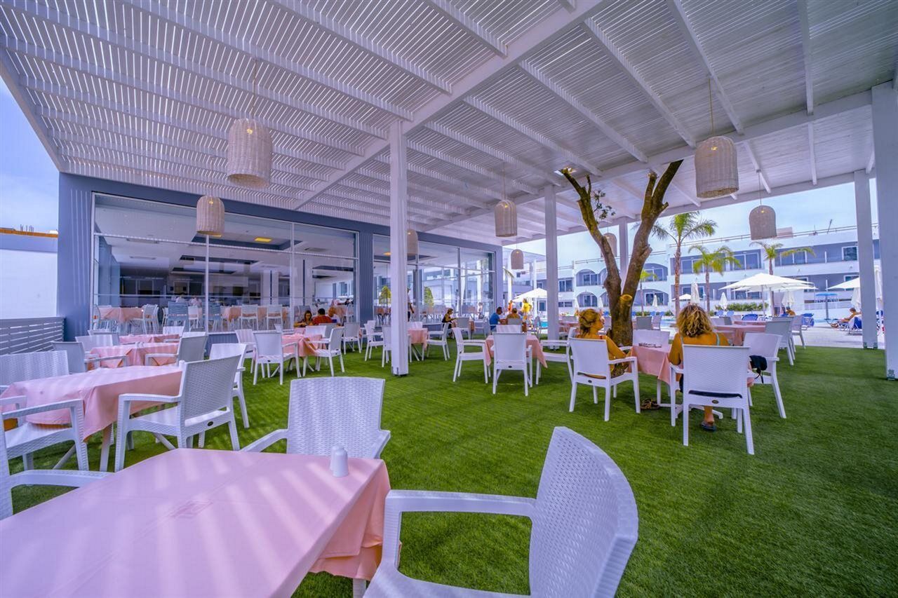 Oceanis Park Hotel 4*