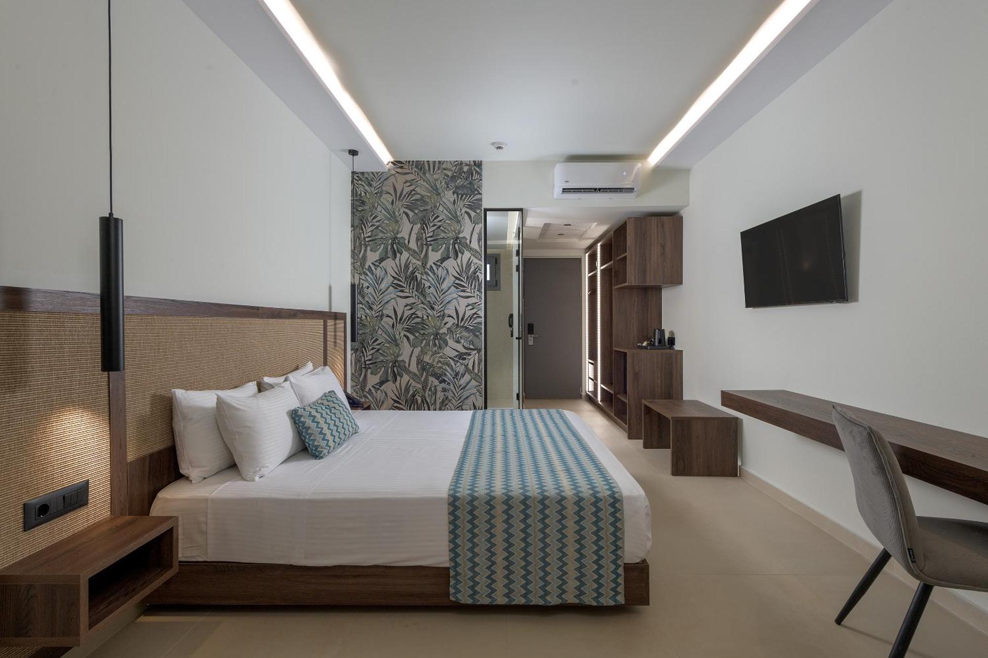 Oceanis Park Hotel